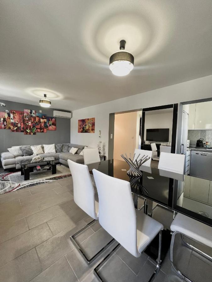 Diego 4 Pieces Duplex นีซ ภายนอก รูปภาพ