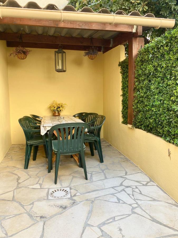 Diego 4 Pieces Duplex นีซ ภายนอก รูปภาพ